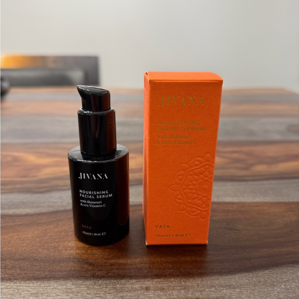 Nourishing Facial Serum - Black and Orange